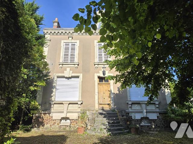 Maison 220m² — Mauges-sur-Loire