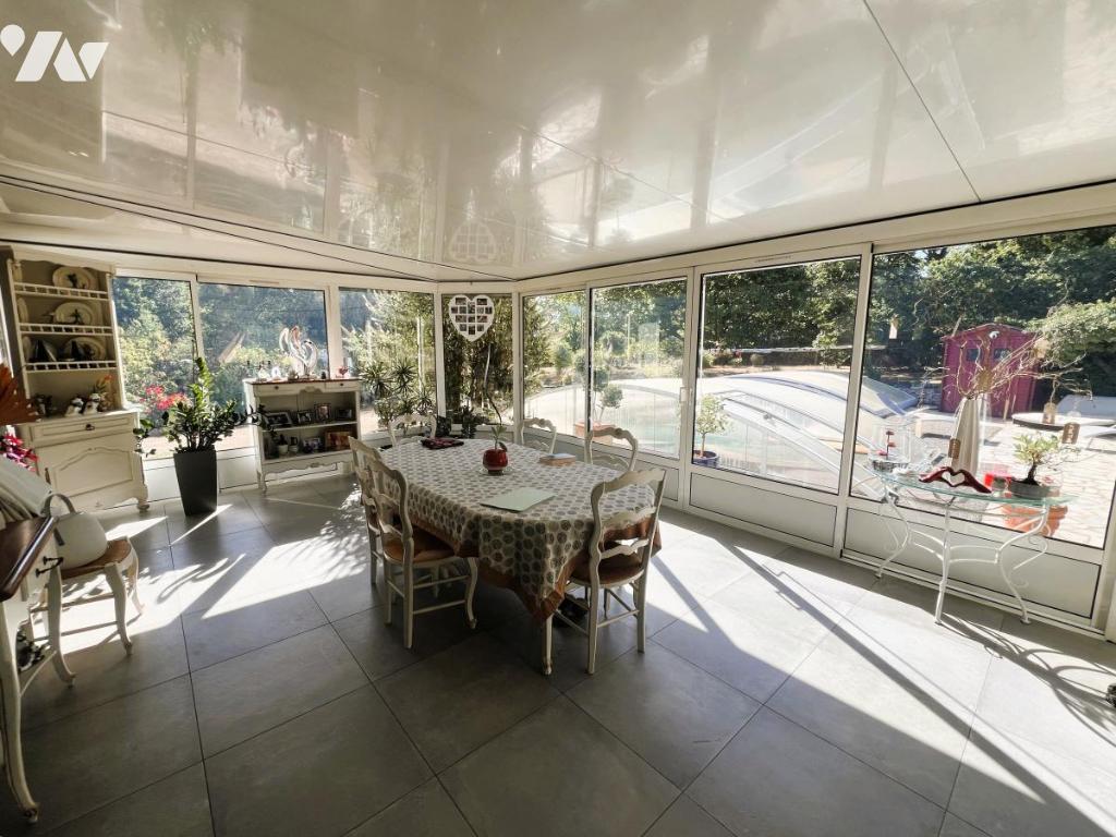 Maison 7 pièces 220 m² · à Brissac Loire Aubance · 220 m² · 570 000 €