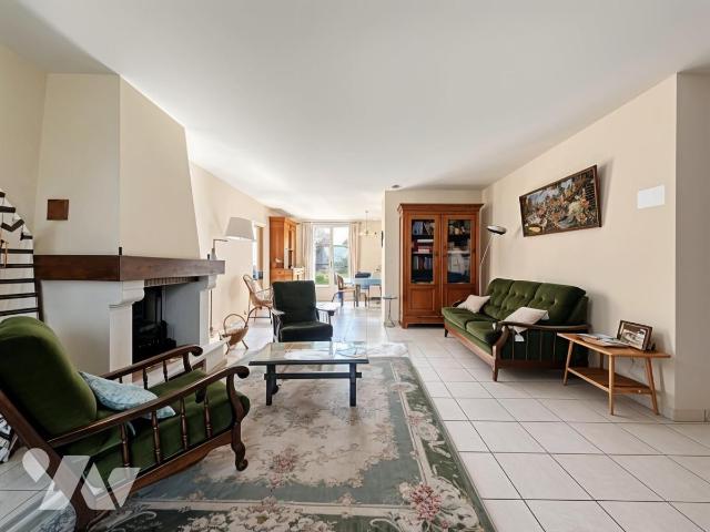 Maison 4 pièces 112 m² · à Bouchemaine · 112 m² · 330 000 €
