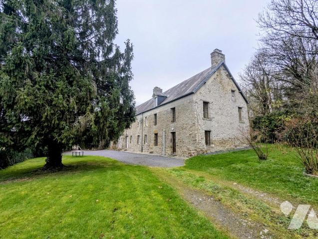 Vente - Maison / villa - QUIBOU - 140 m² - 8 pièces - P50004-77