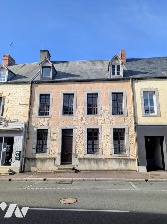 Maison 5 pièces 100 m² · à Canisy · 100 m² · 110 940 €