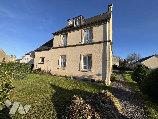 Maison 93m² — Montreuil-sur-Lozon