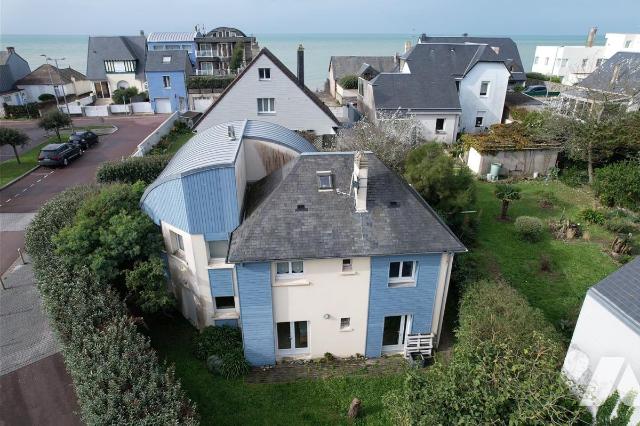 Maison 7 pièces 159 m² · à Agon-Coutainville · 159 m² · 460 000 €