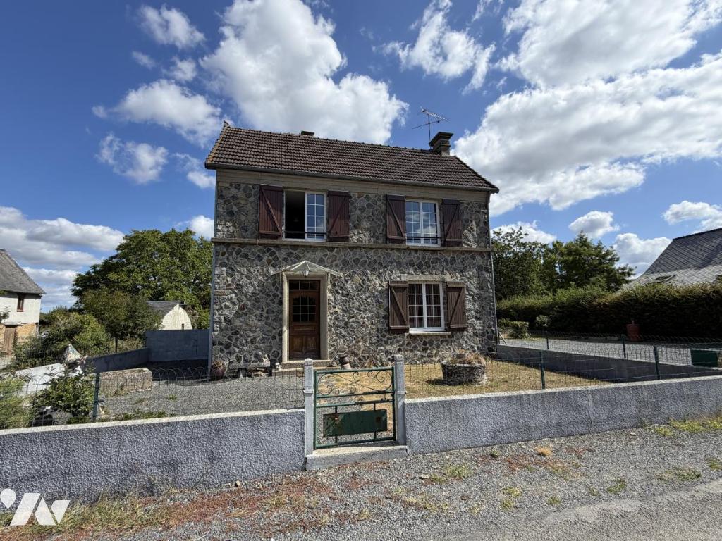 Maison 93 m² · à Mesnil-Amey · 93 m² · 92 000 €