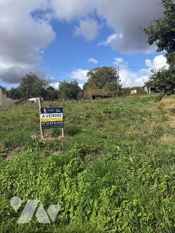 Terrain 895 m² · à La Godefroy · 895 m² · 22 385 €