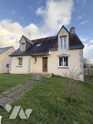 Maison 6 pièces 144 m² · à Brécey · 143,5 m² · 175 000 €