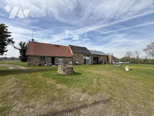 Maison 305m² — Précey