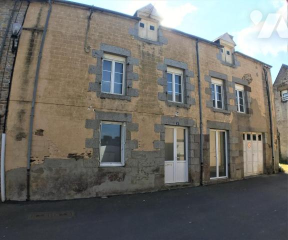 Maison 6 pièces 180 m² · à Saint-James · 180 m² · 70 000 €