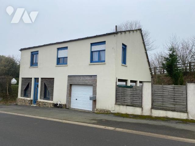 Maison 130m² — Perriers-en-Beauficel