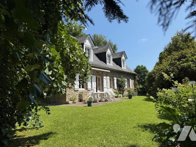 Maison 180m² — Percy-en-Normandie