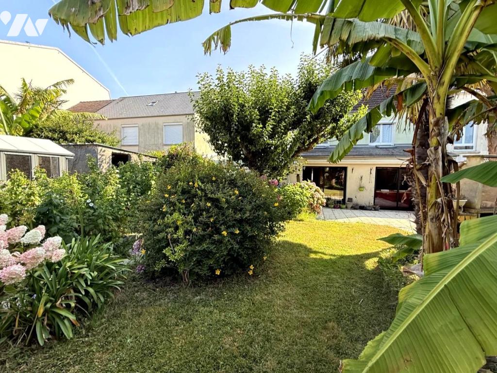 Maison 6 pièces 127 m² · à Cherbourg-en-Cotentin · 127 m² · 255 000 €