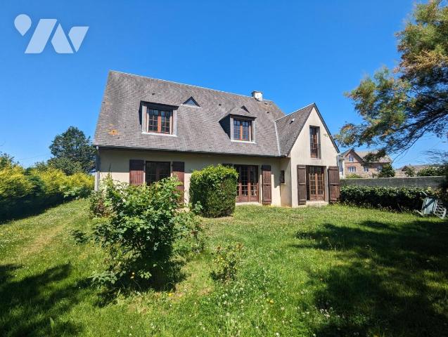 Maison 6 pièces 248 m² · à Barfleur · 248 m² · 340 000 €