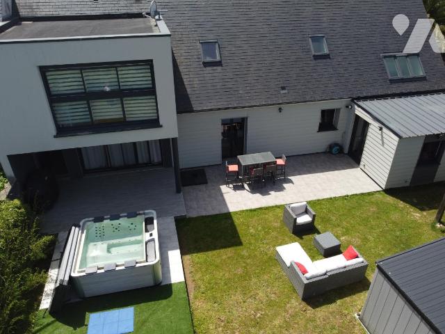 Maison 245 m² · à Cherbourg-en-Cotentin · 245 m² · 550 000 €