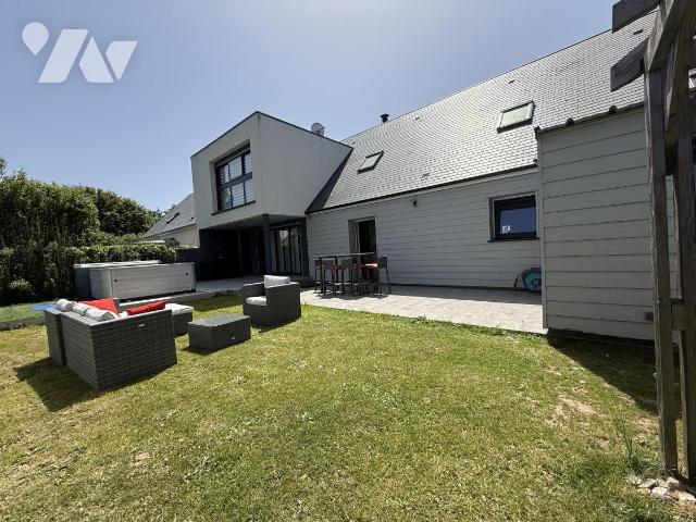 Maison 245 m² · à Cherbourg-en-Cotentin · 245 m² · 510 000 €
