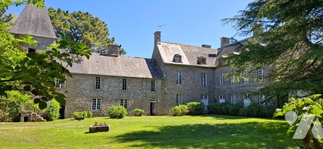 Maison 375m² — Sainte-Geneviève