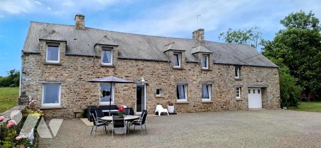 Maison 5 pièces 122 m² · à Saint-Pierre-d'Arthéglise · 122 m² · 360 000 €