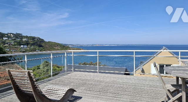 Maison 7 pièces 135 m² · à Fermanville · 135 m² · 887 250 €