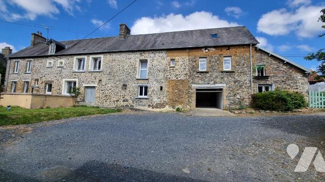 Immeuble 208m² — Saint-Pierre-de-Coutances