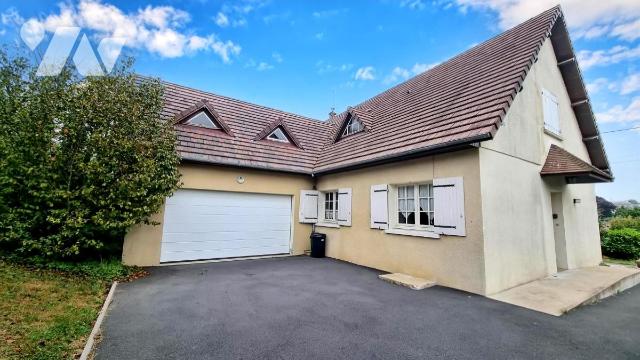 Maison 6 pièces 135 m² · à Coutances · 135 m² · 210 000 €