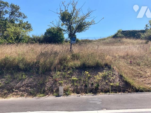 Terrain 1100 m² · à Quettreville-sur-Sienne · 1 100 m² · 47 000 €