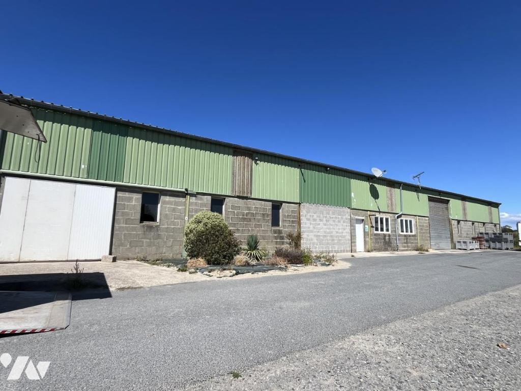 Autre 1300 m² Lingreville · à Tourneville-sur-Mer · 1 300 m² · 480 000 €
