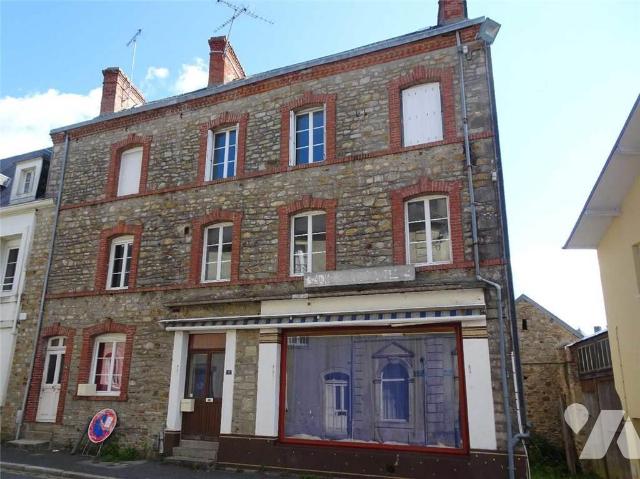 Maison 5 pièces 87 m² · à Saint-Sauveur-le-Vicomte · 87 m² · 100 000 €