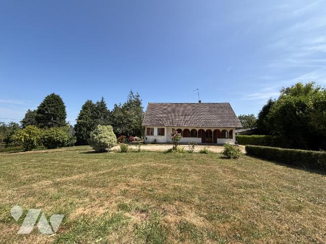 Maison 5 pièces 95 m² · à Montaigu-la-Brisette · 95 m² · 195 000 €