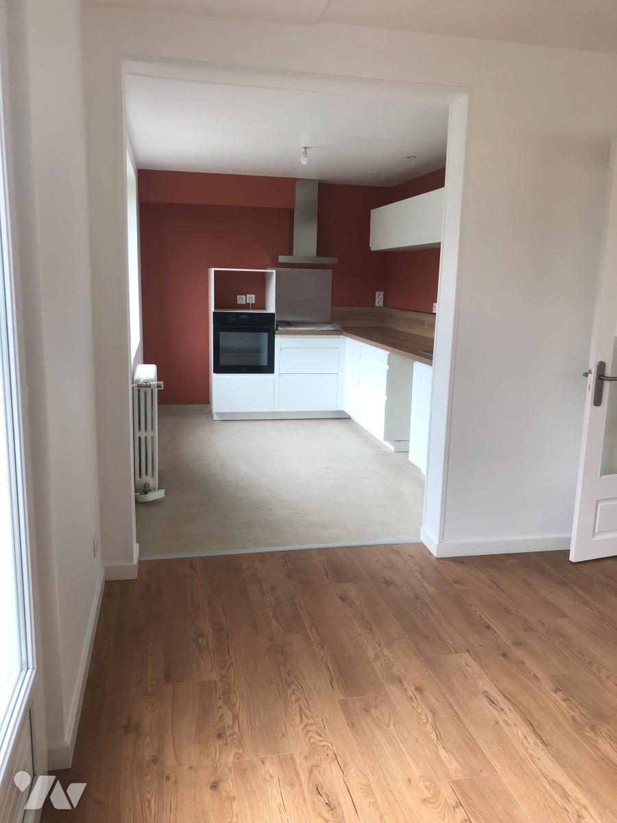Maison 5 pièces 106 m² · à Valognes · 106 m² · 890 €/mois