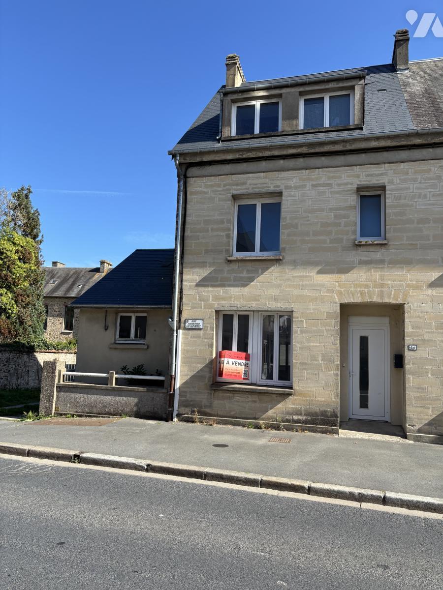 Maison 165 m² · à Montebourg · 165 m² · 210 000 €