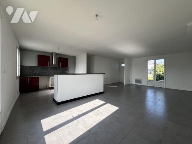 Maison 103m² — Saint-Jean-de-la-Rivière