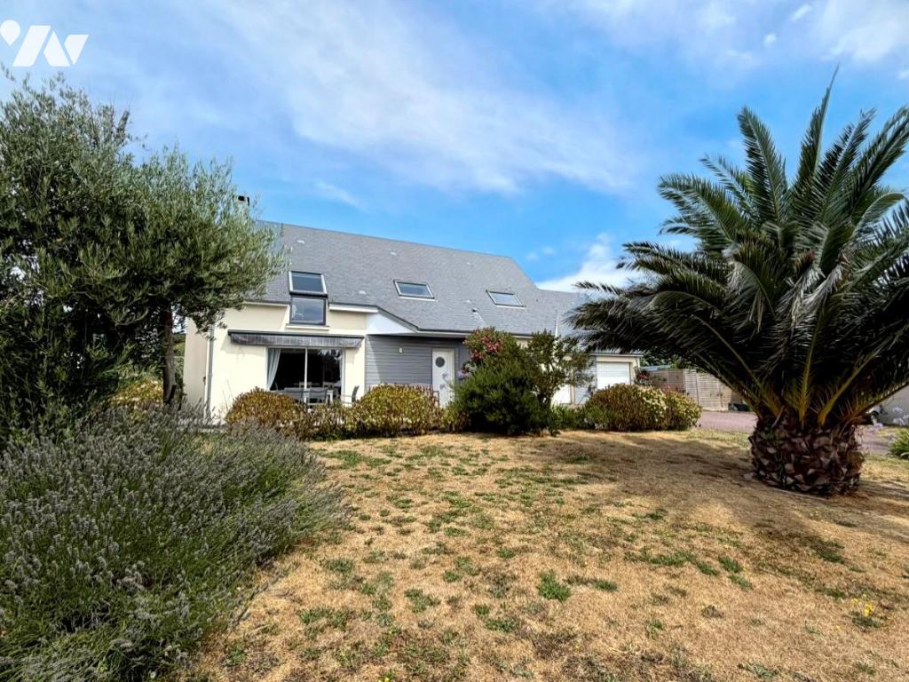 Maison 5 pièces 166 m² · à Saint-Jean-de-la-Rivière · 166 m² · 480 000 €