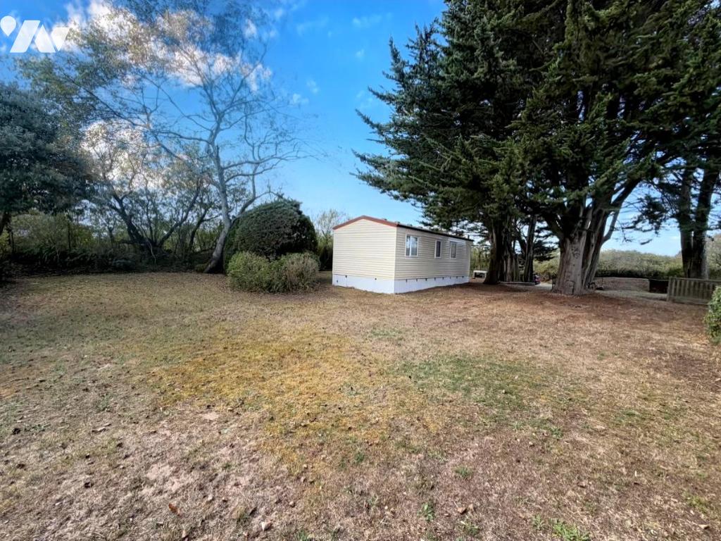 Maison 3 pièces 30 m² · à Saint-Georges-de-la-Rivière · 30 m² · 150 000 €