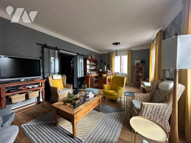 Maison 213m² — Montebourg
