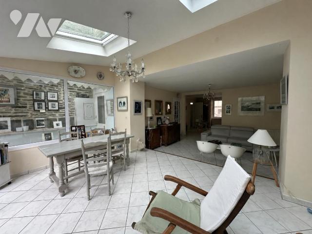 Maison 8 pièces 191 m² · à Cherbourg-en-Cotentin · 191 m² · 520 000 €