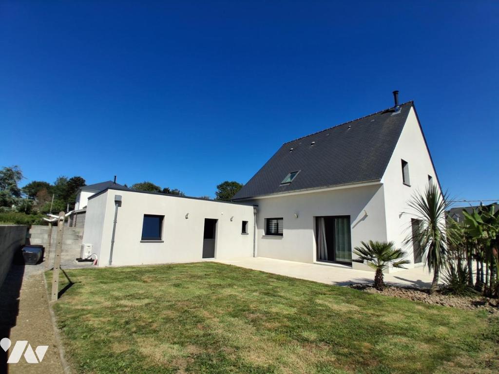 Maison 141 m² · à Tollevast · 141 m² · 1 325 €/mois