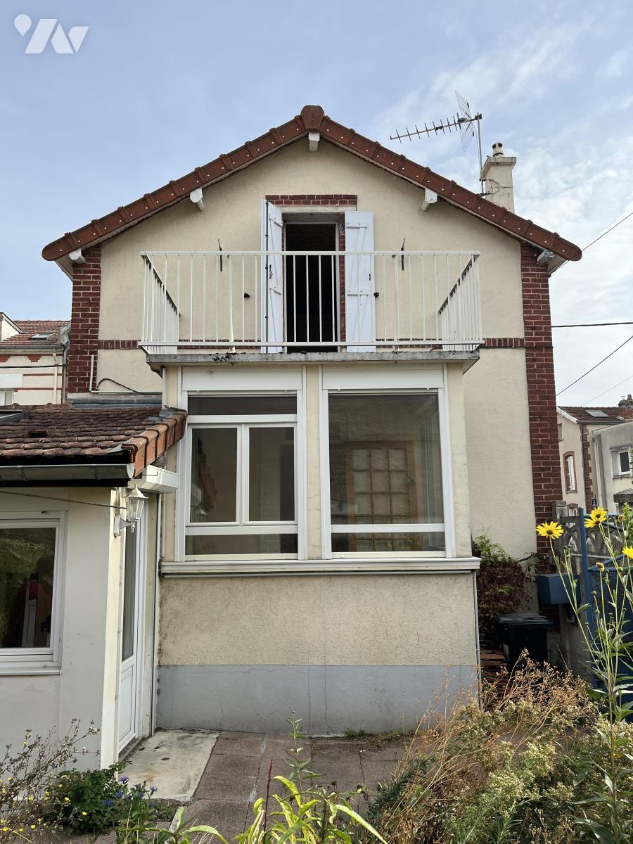 Maison 3 pièces 64 m² · à Magenta · 64 m² · 90 000 €