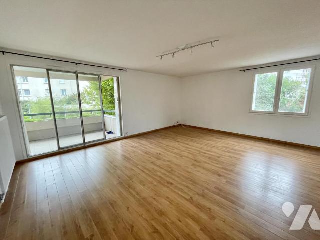 Appartement 5 pièces 134 m² · à Reims · 133,6 m² · 275 000 €