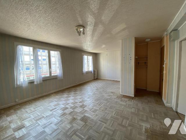 Appartement 4 pièces 67 m² · à Reims · 67 m² · 140 000 €