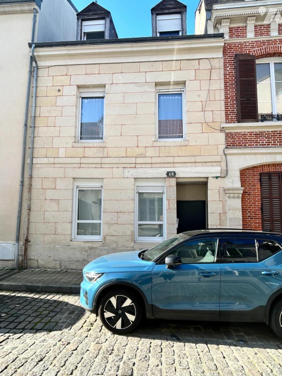 Immeuble 3 pièces 110 m² · à Reims · 110 m² · 490 000 €