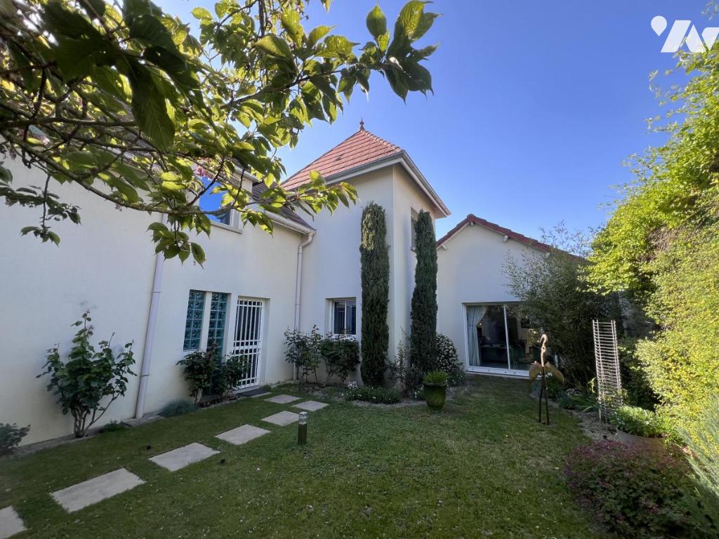 Maison 5 pièces 170 m² · à Reims · 170 m² · 520 000 €