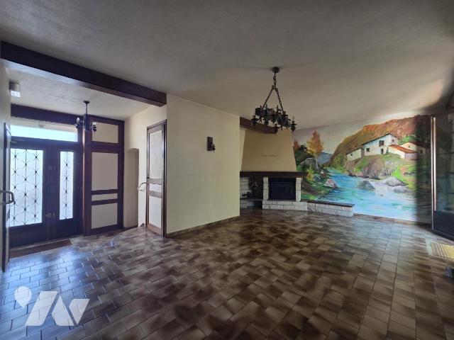Maison 5 pièces 116 m² · à Tinqueux · 116 m² · 241 040 €