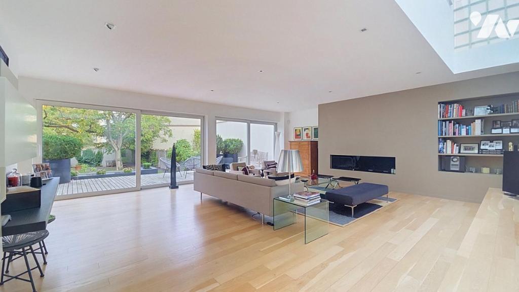Maison 8 pièces 275 m² · à Reims · 275 m² · 1 382 000 €