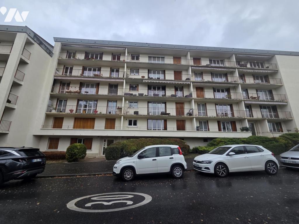 Appartement 4 pièces 87 m² · à Reims · 87 m² · 220 000 €