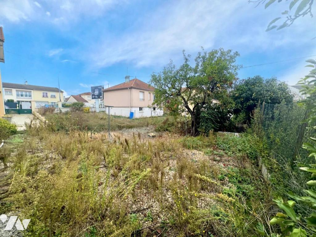 Terrain 234 m² · à Reims · 234 m² · 116 000 €