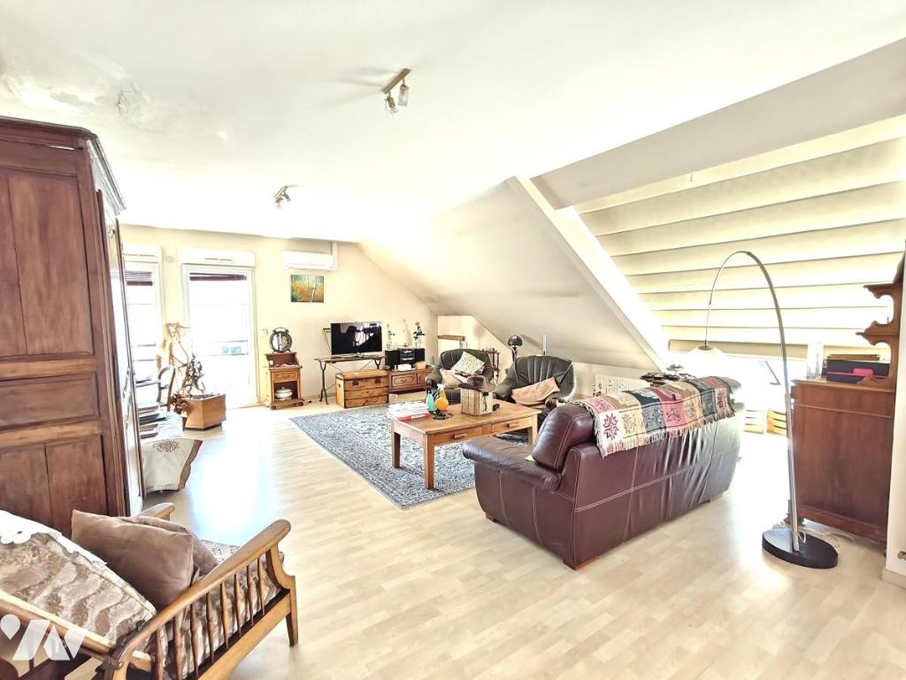 Appartement 3 pièces 119 m² · à Cormontreuil · 119 m² · 275 000 €