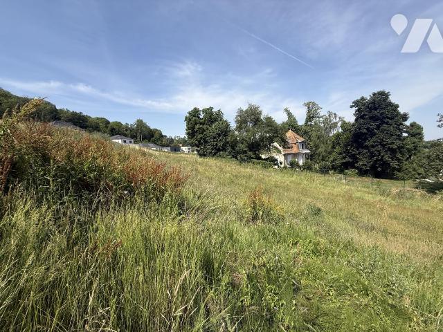 Terrain — Courcelles-Sapicourt