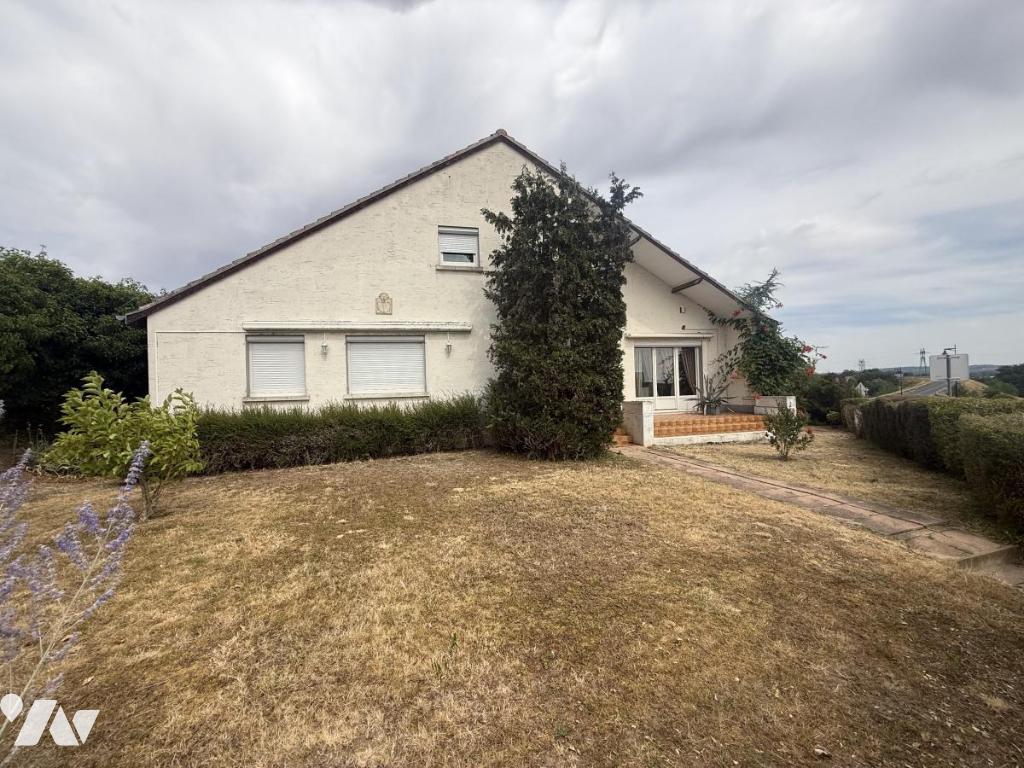 Maison 6 pièces 146 m² · à Vrigny · 146 m² · 281 488 €