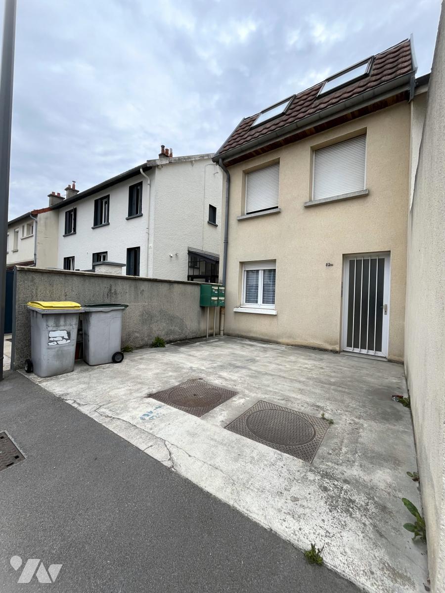 Immeuble 2 pièces 100 m² · à Reims · 100 m² · 294 500 €