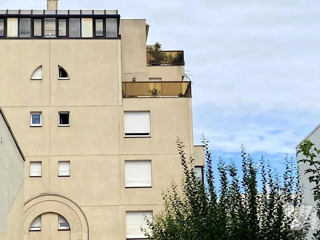 Appartement 5 pièces 106 m² · à Reims · 105,9 m² · 390 000 €