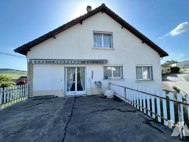 Maison 1m² — Festigny